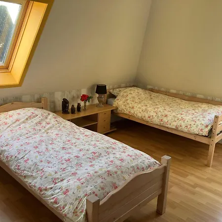 Spacious Holiday Close To The Sea * Burgerbrug